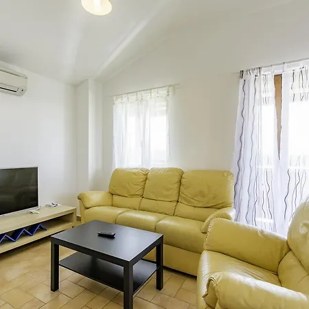 Apartamento Sanja House With *
